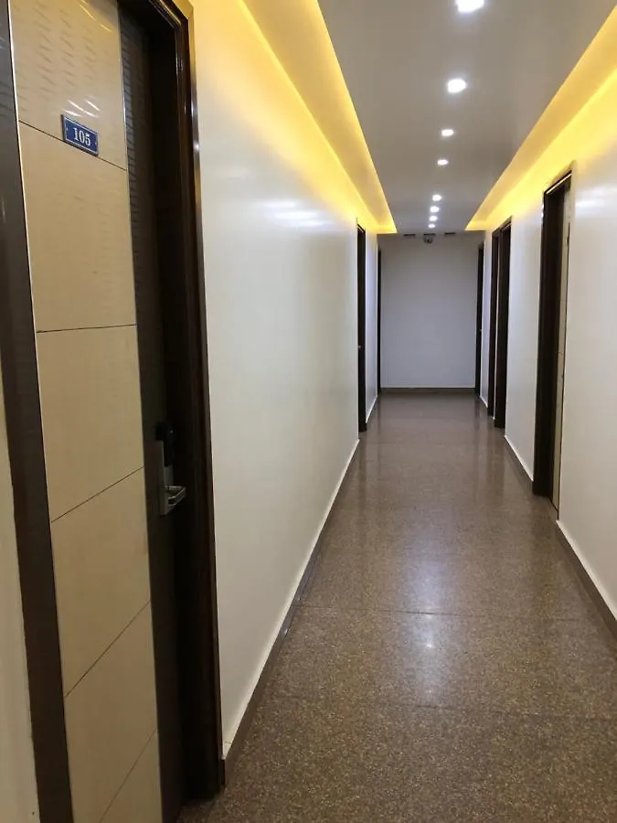 Hotel Mukund Residency And Banquet Delhi