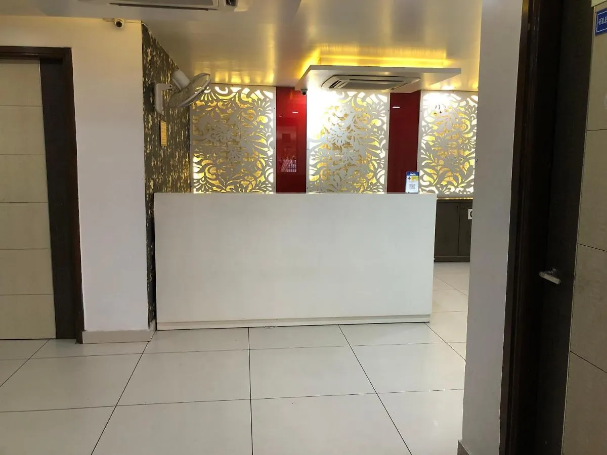 Hotel Mukund Residency And Banquet Delhi  3*, Delhi (National Capital Territory of India)